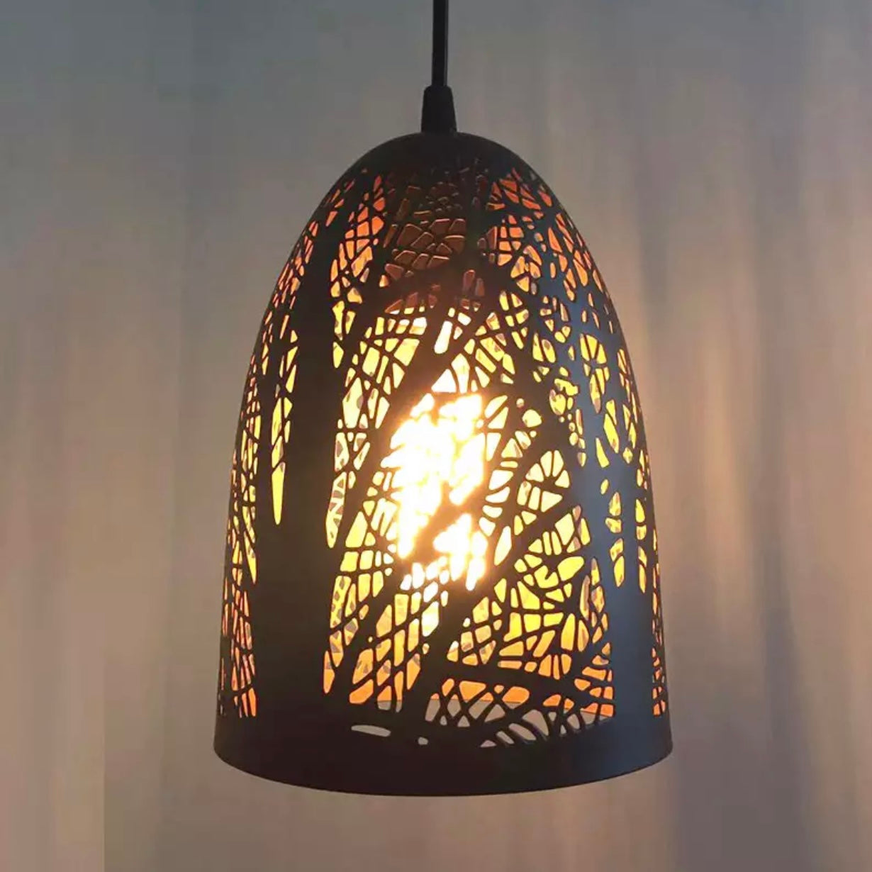 Loft-Vintage-LED-Pendant-Lights-Industrial-Cafe-Bar-Pendant-Lamp-Wrought-Iron-Rust-Carved-Hollow-Lighting-for-Dinning-Room-lumiere
