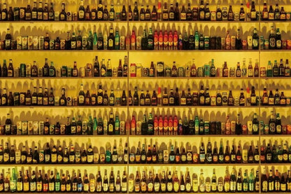 custom-wallpaper-mural-for-bar-restaurants-beer-and-wine