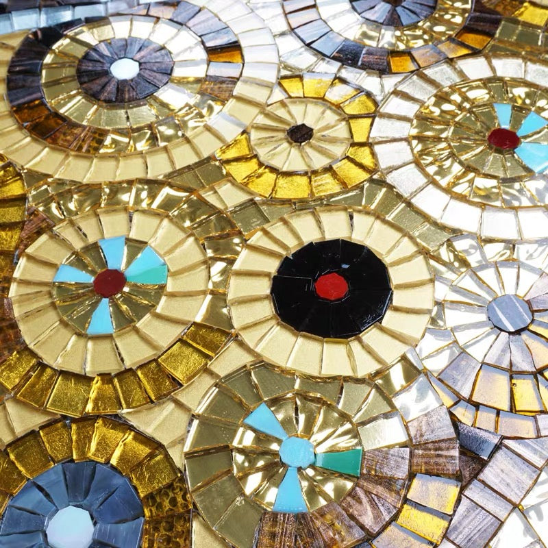 customized-mural-gold-glass-mosaic-wall-tiles-the-kiss-of-gustav-klimt-for-luxury-wall-decoration